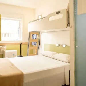 Ibis Budget Paraiso 2*, Sao Paulo Brazil